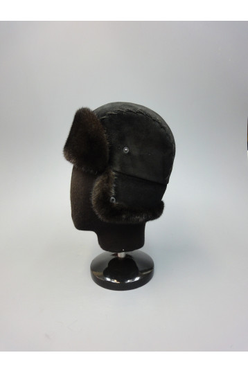 Мужская шапка из норки и замши коричневого цвета